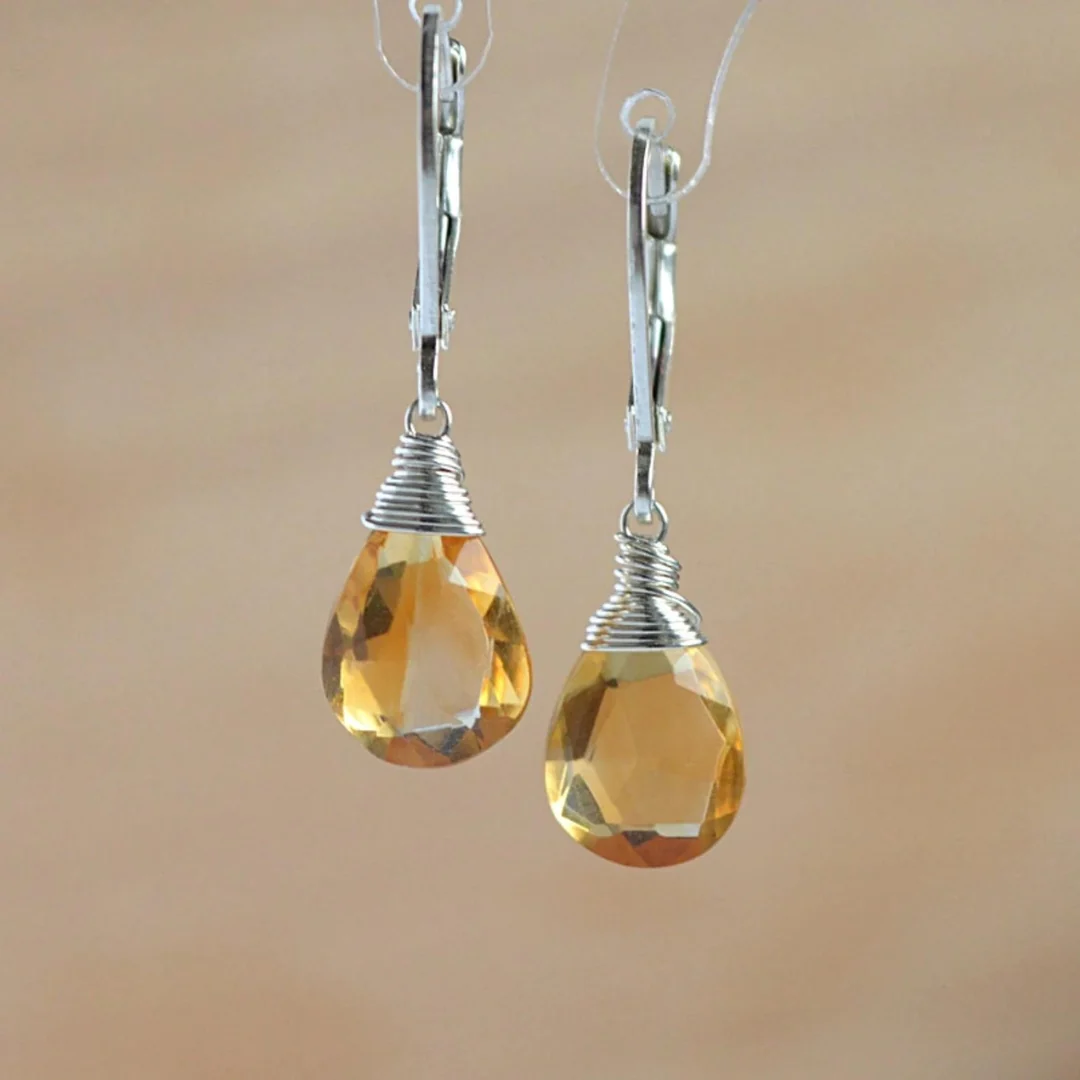 Brincos Pendentes Vintage com Cristais Amarelos