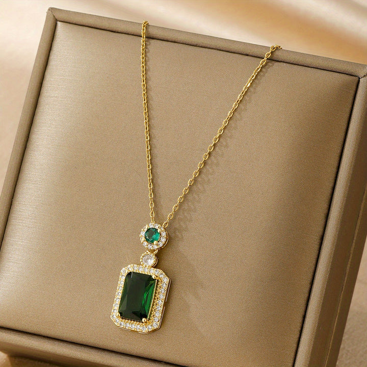 Colar Greta com Pedra de Esmeralda