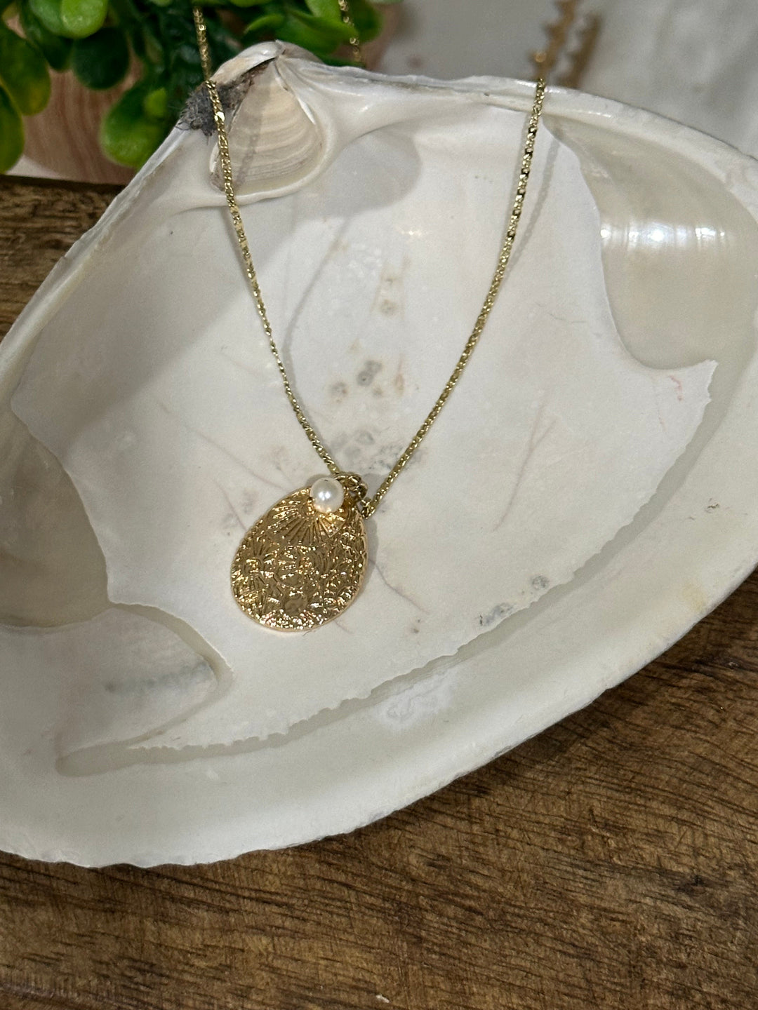 Colar Marina com Pérolas em Forma de Lágrima