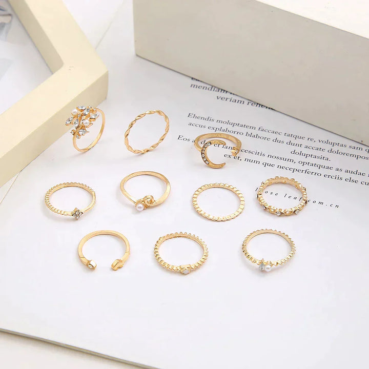 Conjunto de 10 Anéis Boémios Banhados a Prata e Ouro