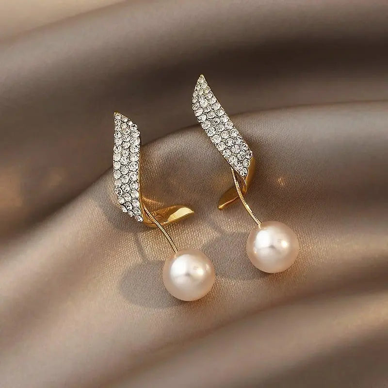 Brincos de Ouro com Pérolas