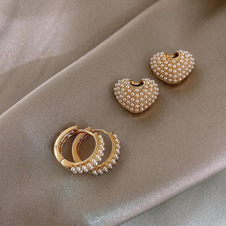 Brincos de Pérolas do Amor em Ouro