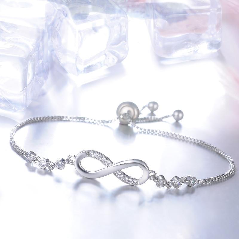 Pulseira Infinity ajustável em prata