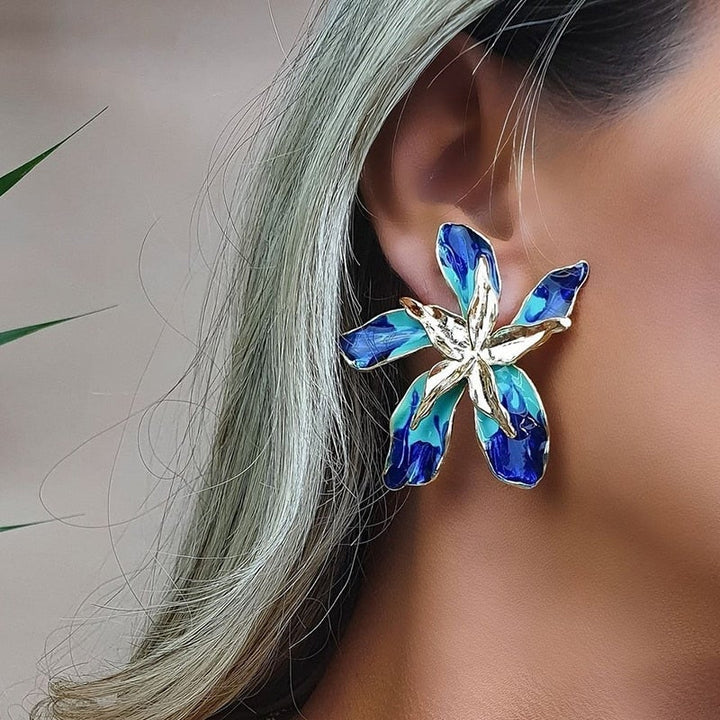 Brincos ‘Flor Feliz’ com Cristais Azuis