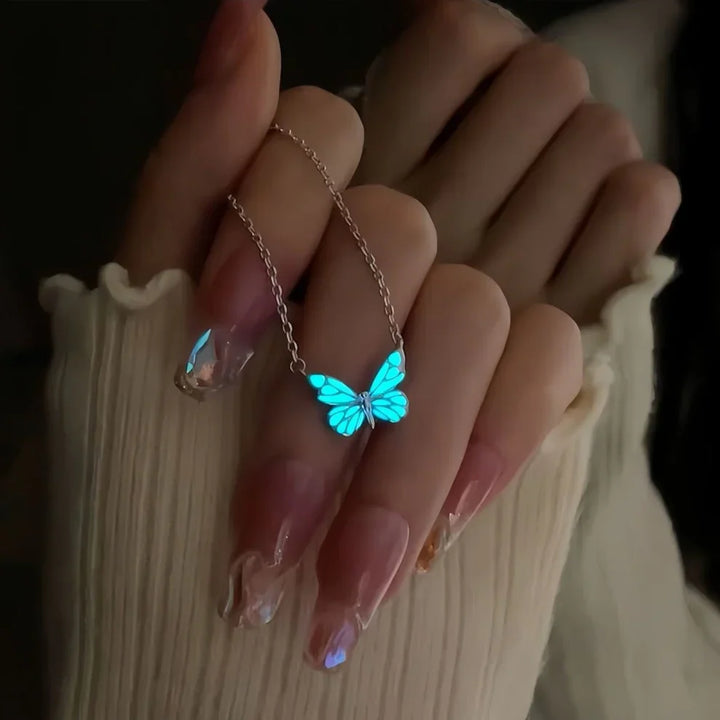 Conjunto de Colar e Pulseira com Borboleta Luminosa Azul