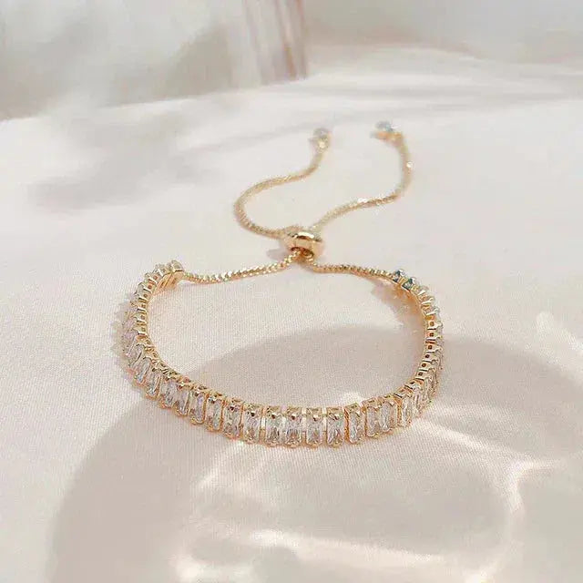 Pulseira Ajustável de Zircónia Cúbica em Ouro e Prata