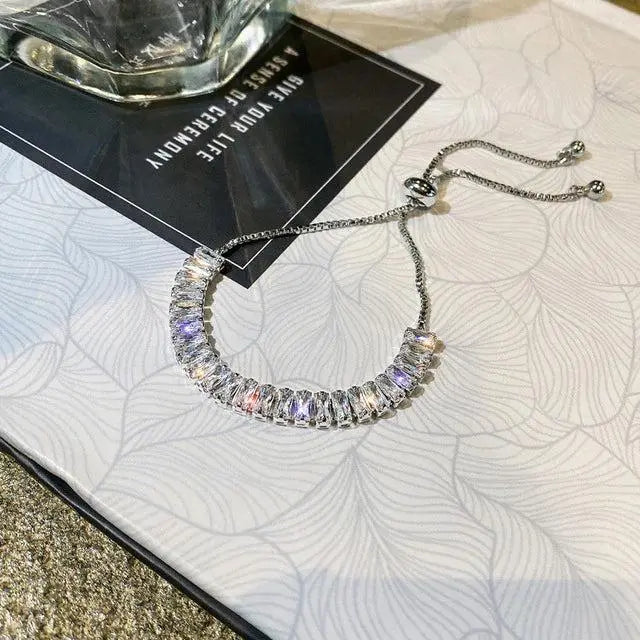 Pulseira Ajustável de Zircónia Cúbica em Ouro e Prata