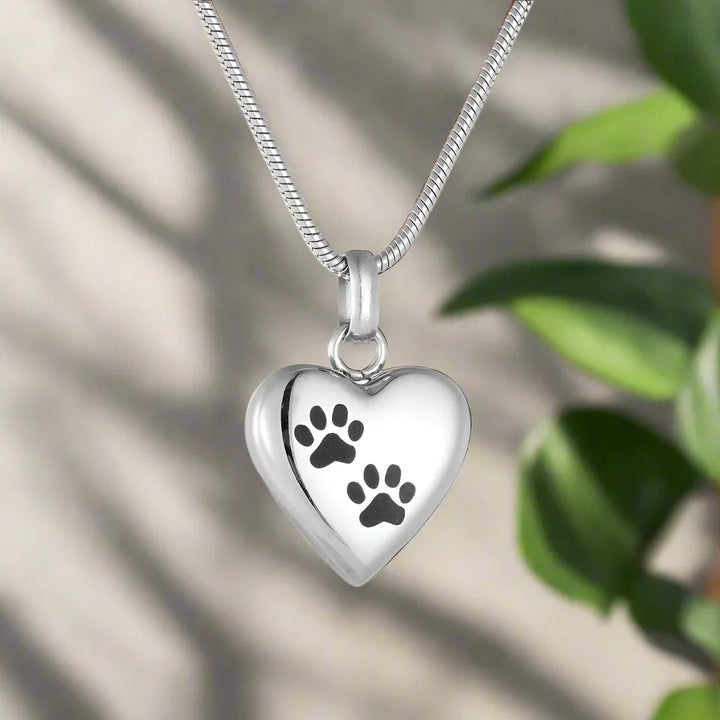 Colar com Urna Memorial para Animais de Estimação – Pingente em Forma de Coração com Gravação de Pata