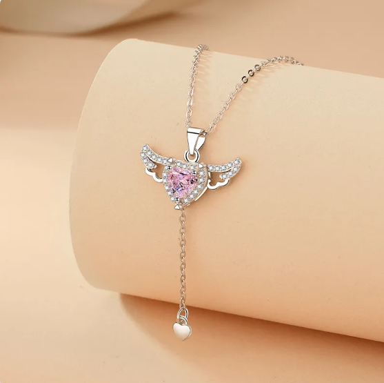 Colar Cupido Coração Asas de Anjo