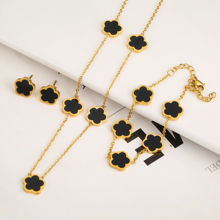 Conjunto de Peças em Forma de Árvores