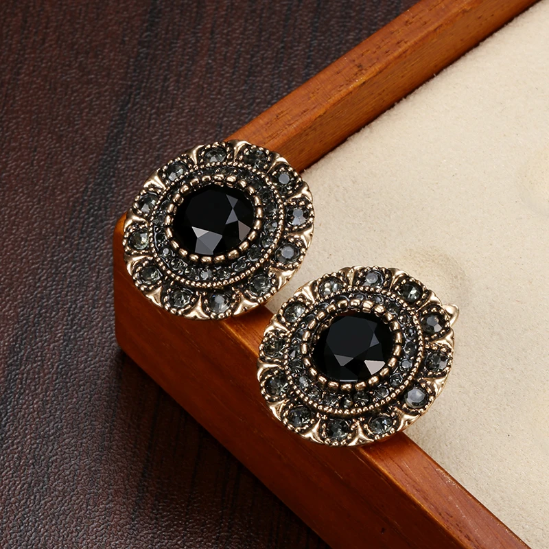 Elegantes Brincos Redondos em Cristal Preto