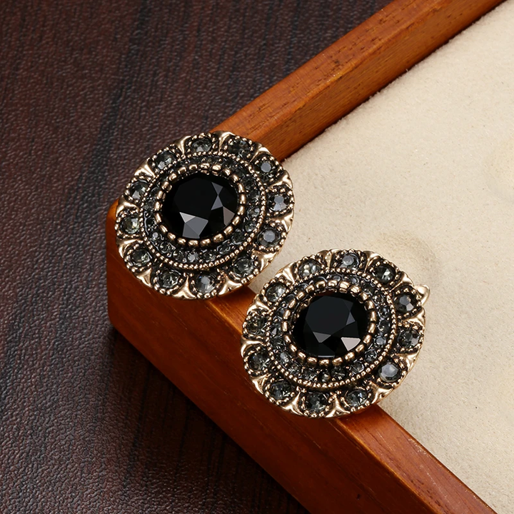 Elegantes Brincos Redondos em Cristal Preto