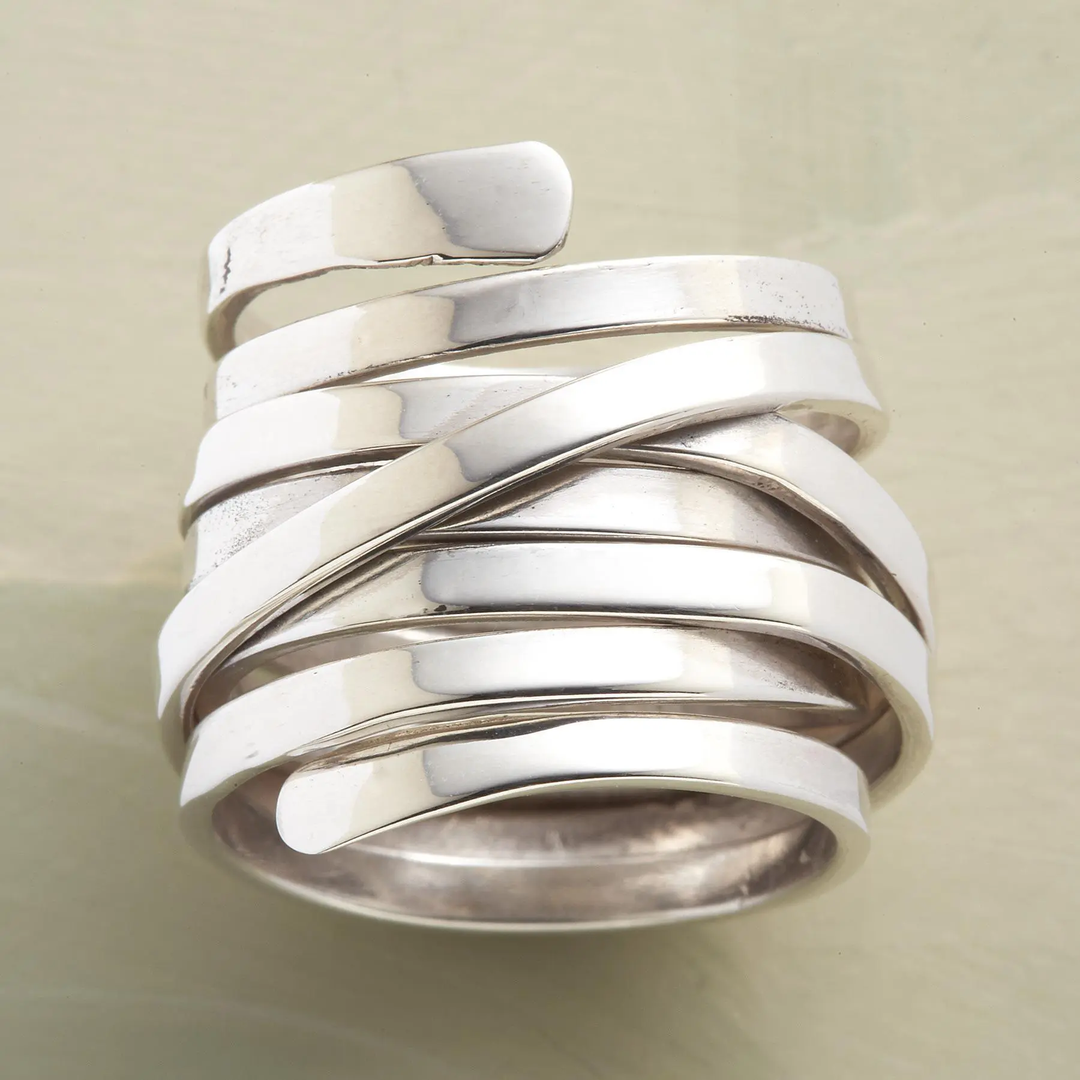 Bliss - Anel Vintage Prateado com Camada Espessa