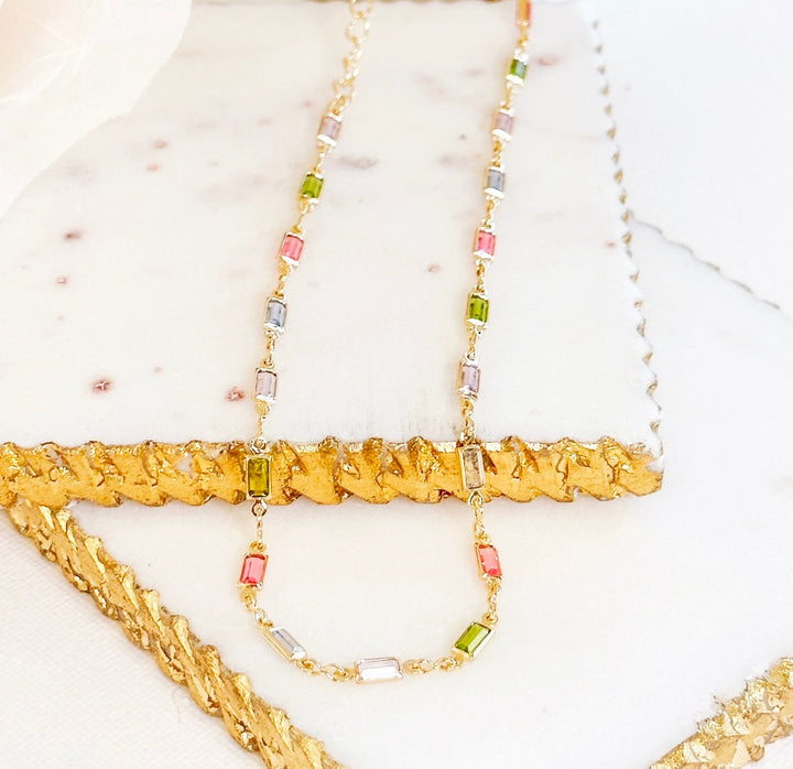 Colar Isabella com Pedras CZ Multicoloridas