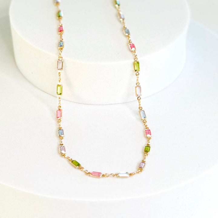 Colar Isabella com Pedras CZ Multicoloridas